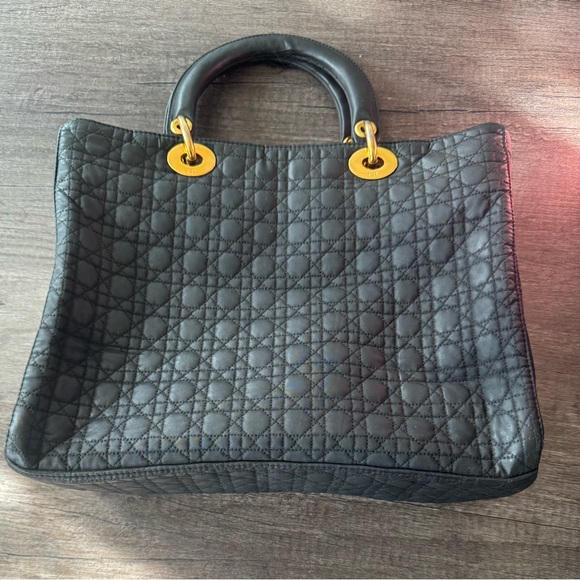 Dior ✨ Cannage Black Tote 🖤 - Picture 10 of 11